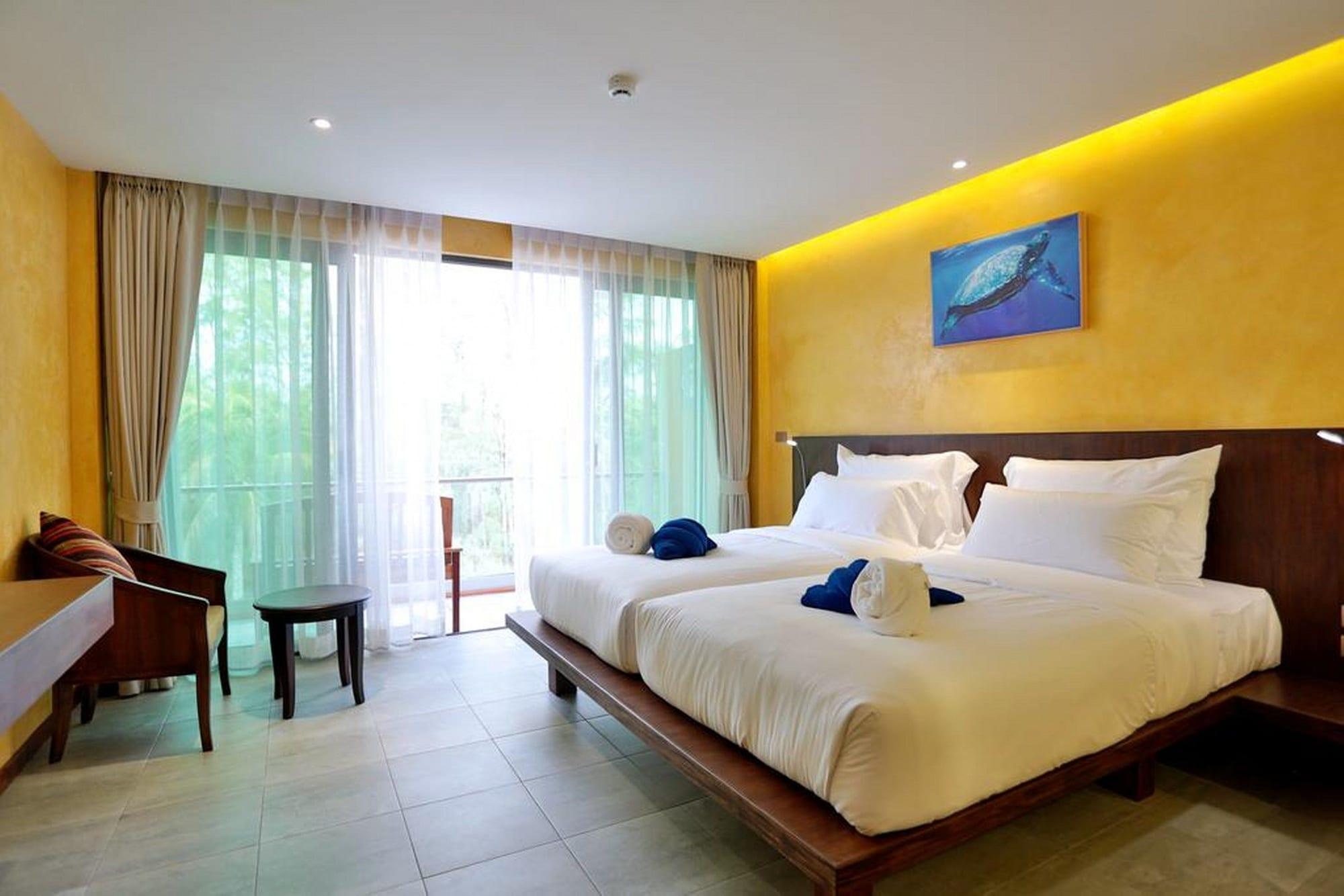 Coriacea Beachfront Boutique Phuket Resort - Sha Plus Mai Khao Eksteriør bilde