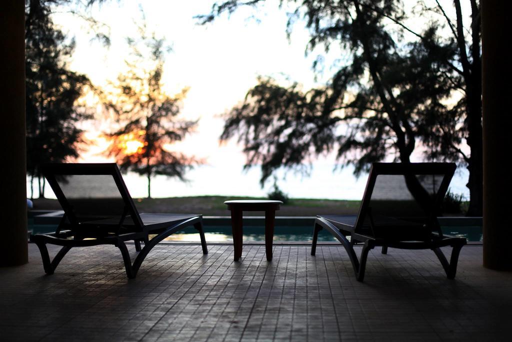 Coriacea Beachfront Boutique Phuket Resort - Sha Plus Mai Khao Eksteriør bilde