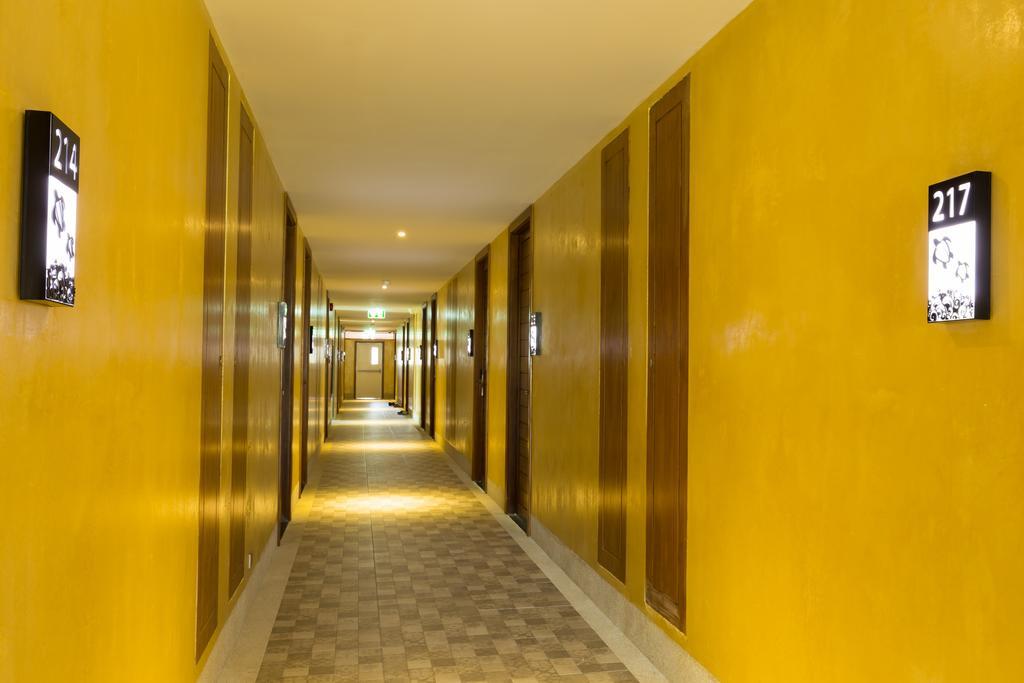Coriacea Beachfront Boutique Phuket Resort - Sha Plus Mai Khao Eksteriør bilde
