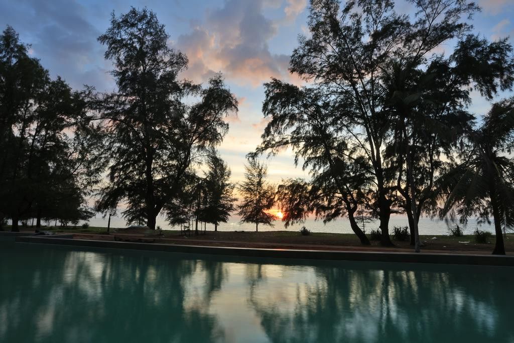 Coriacea Beachfront Boutique Phuket Resort - Sha Plus Mai Khao Eksteriør bilde