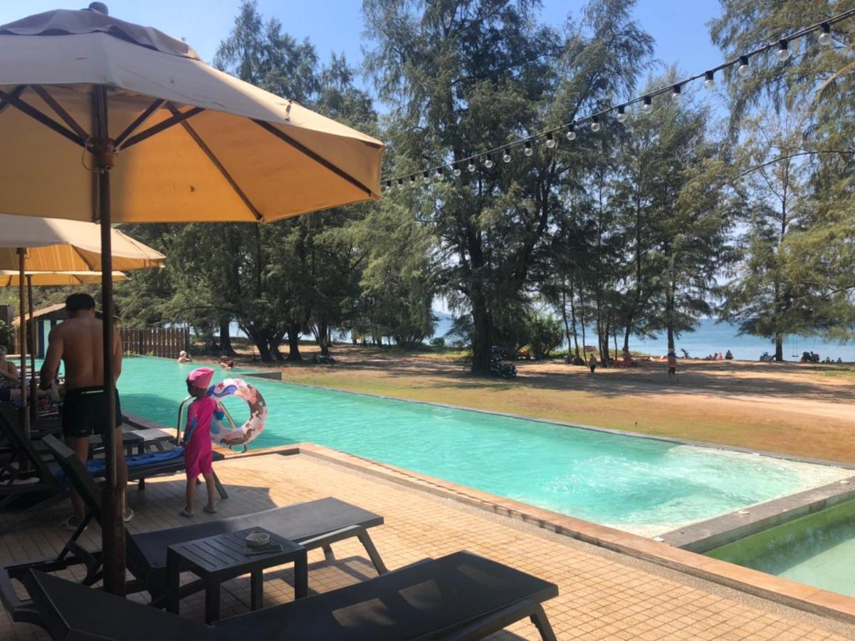 Coriacea Beachfront Boutique Phuket Resort - Sha Plus Mai Khao Eksteriør bilde